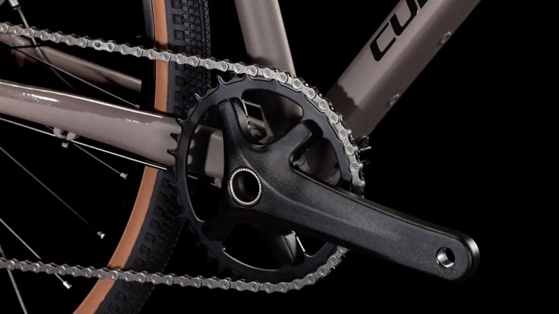 Cube Nuroad One Gravel Bike 2025 in Cedar and Black-5